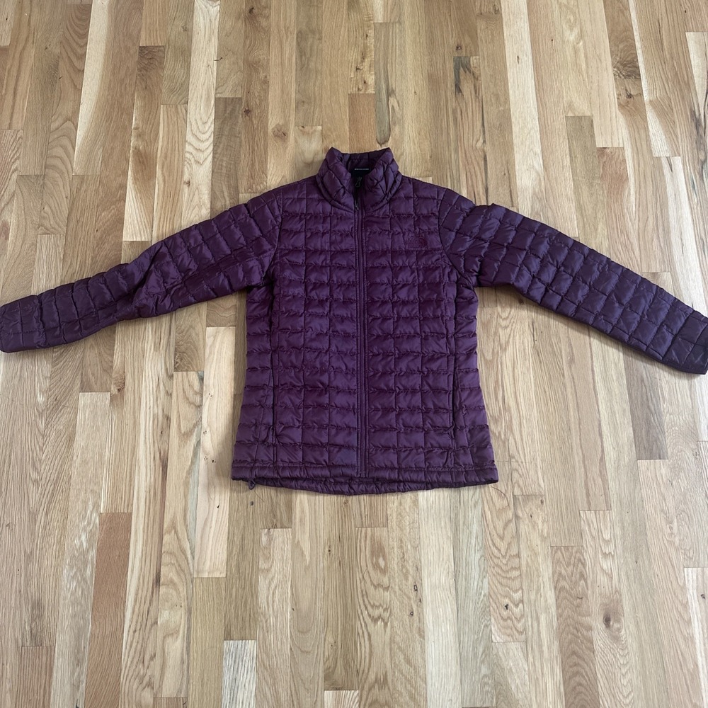 The North Face Women's Thermoball Eco Jacket Blackberry Wine Sz Small‎